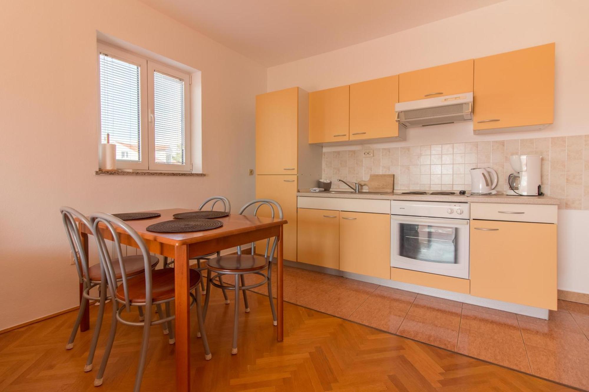 Malinska - Apartment Glavas Eksteriør bilde